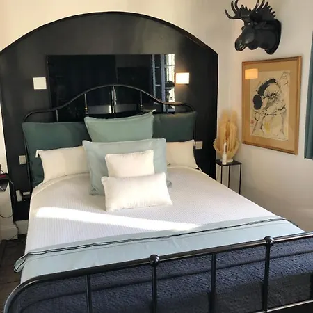 Quai 17 Bed and breakfast 4*