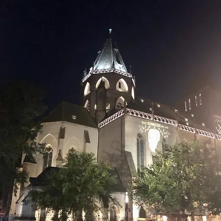 Bed and breakfast Quai 17 4*