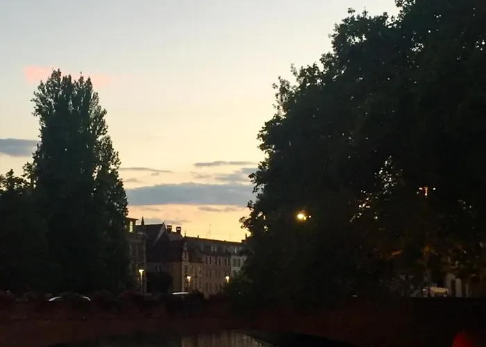 Quai 17 ベッド・アンド・ブレックファスト ストラスブール