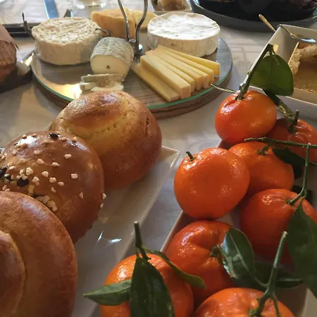 Bed & Breakfast Quai 17 4*