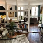 Bed & Breakfast Quai 17 4*