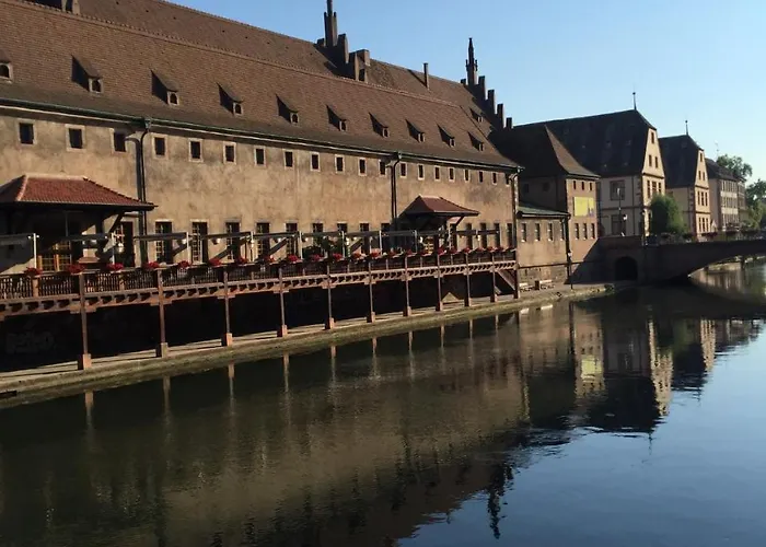 Quai 17 Bed & Breakfast 4*